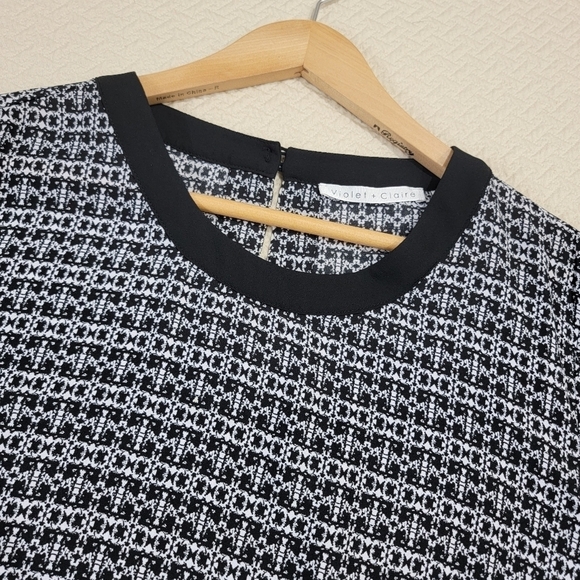 Violet and Claire Black Printed Blouse Long Sleeve Size Large - Picture 9 of 16